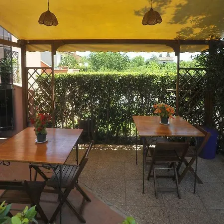 Alfieri Oda ve Kahvaltı Pisa