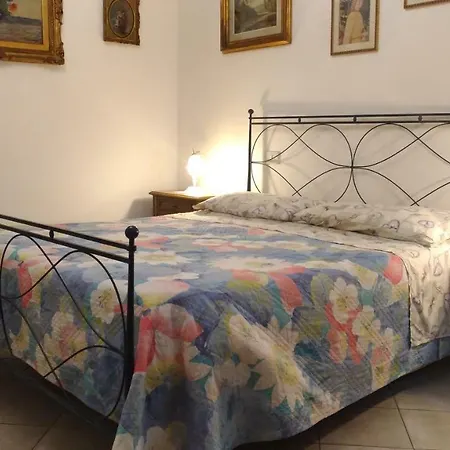 Alfieri Oda ve Kahvaltı