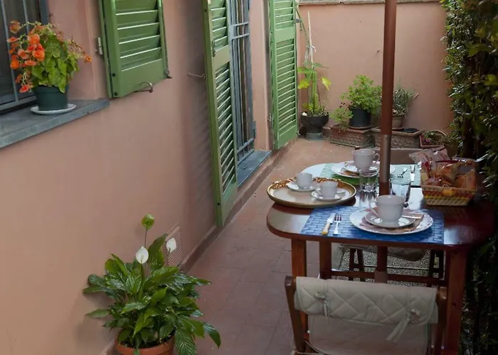Alfieri Oda ve Kahvaltı Pisa