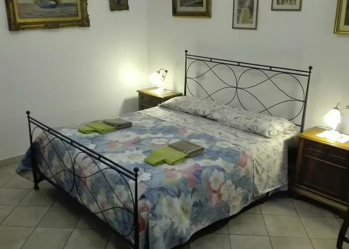 Oda ve Kahvaltı Alfieri Pisa