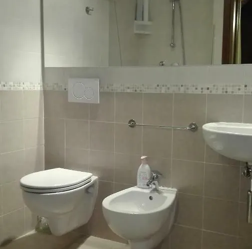 לינה וארוחת בוקר Alfieri